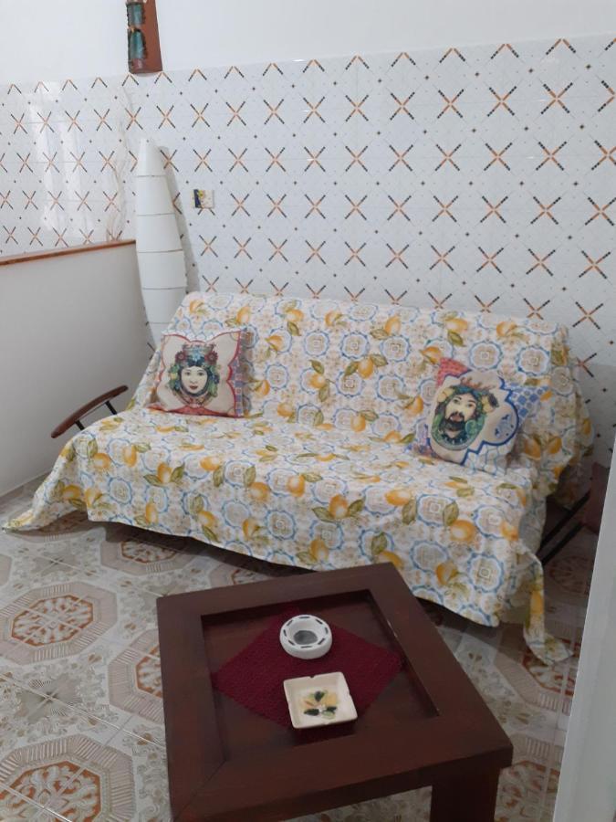 Ferienwohnung Domus Apollo Lipari  Exterior foto